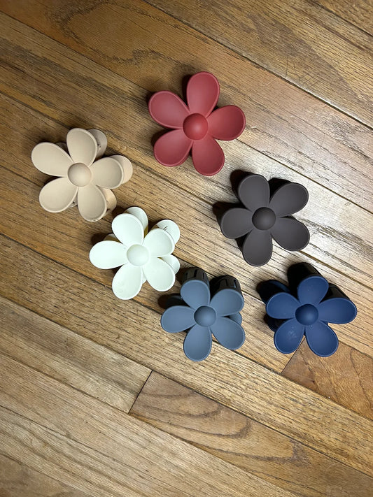 Large Flower Claw Clip